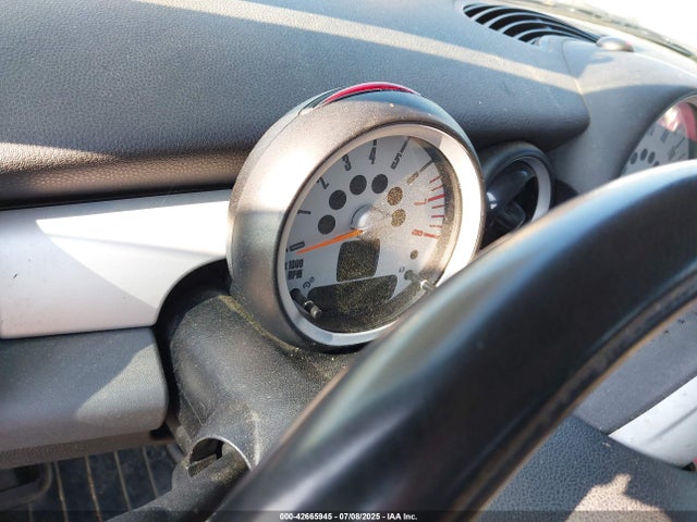 2008 MINI COOPER WMWMF33538TU66036 Photo 6