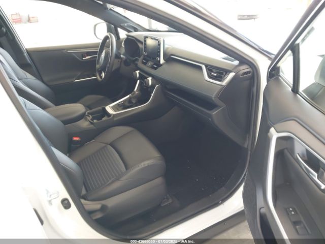 2020 TOYOTA RAV4 HYBRID JTMEWRFV4LD541173 Photo 4