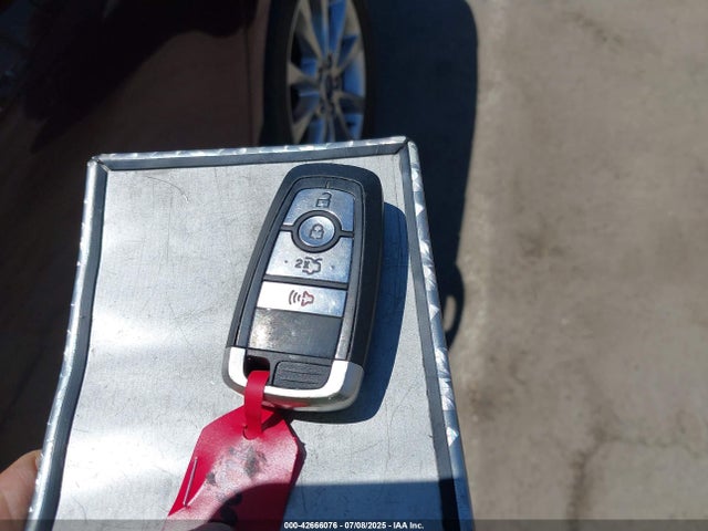 3FA6P0HD0HR277200 Ford Fusion