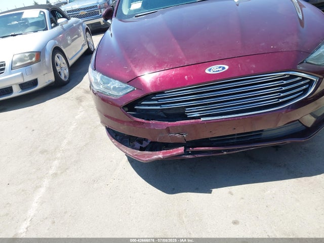 3FA6P0HD0HR277200 Ford Fusion