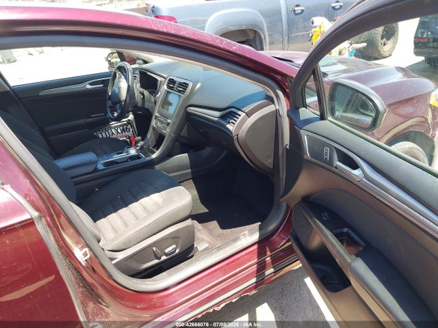 3FA6P0HD0HR277200 Ford Fusion