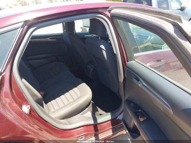 3FA6P0HD0HR277200 Ford Fusion