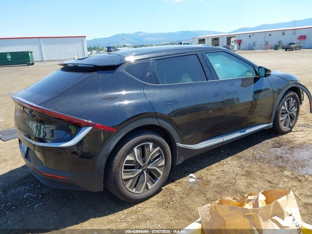 KNDC3DLCXR5616418 KIA EV6