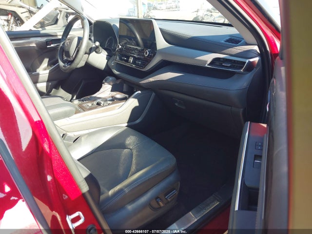 5TDFZRBH9NS206705 Toyota 2gr-fks