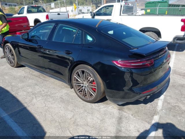 2017 PORSCHE PANAMERA WP0AF2A77HL151521 Photo 2