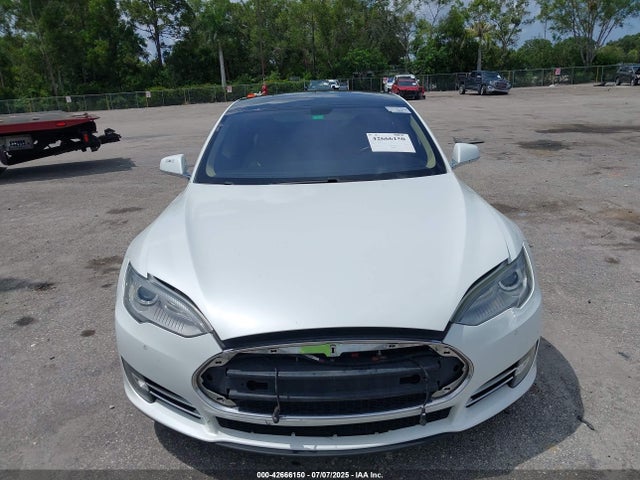 2013 TESLA MODEL S 5YJSA1CN5DFP20940 Photo 5