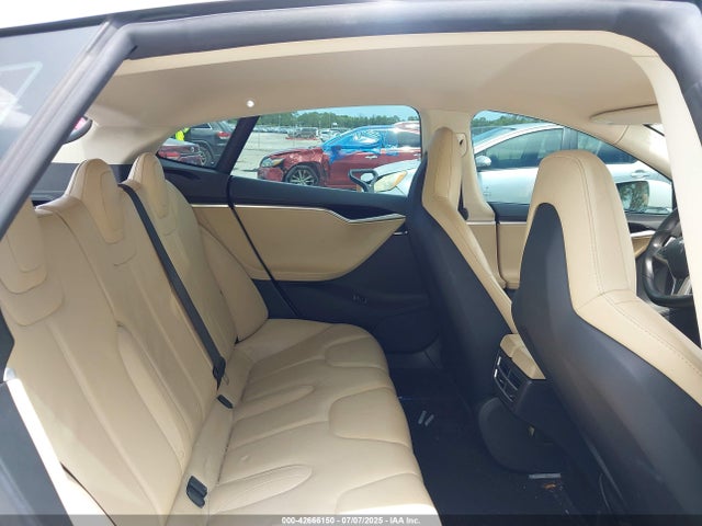2013 TESLA MODEL S 5YJSA1CN5DFP20940 Photo 7