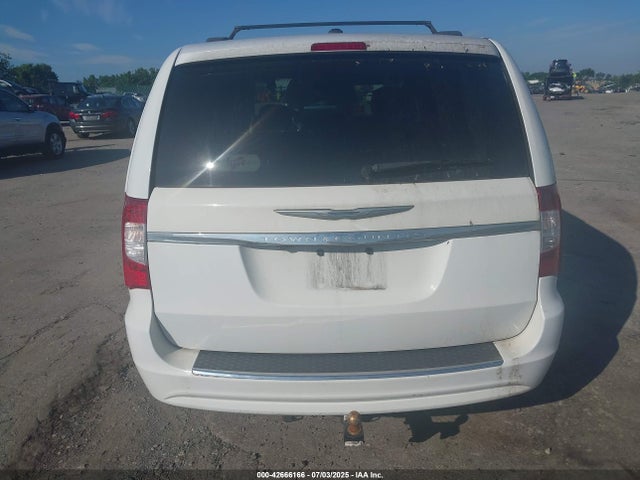 Chrysler 2016 2016 2C4RC1BG6GR240328 Image 16