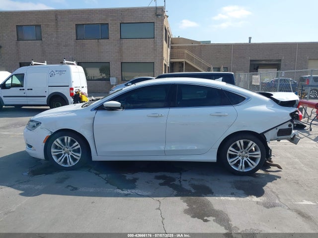Chrysler 2016 2016 1C3CCCAB5GN134879 Image 15