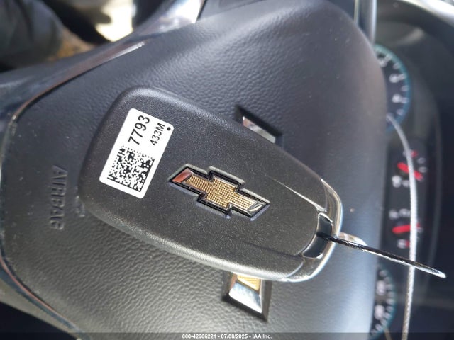 1G1ZD5ST7PF229100 Chevrolet lfv