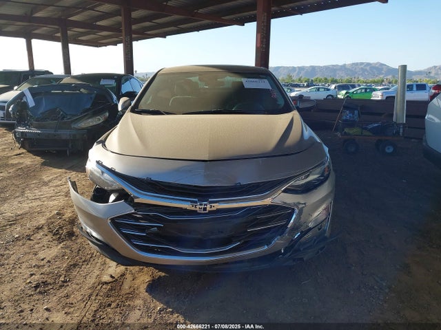 1G1ZD5ST7PF229100 Chevrolet lfv