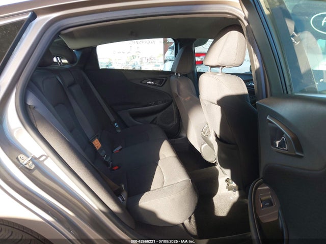1G1ZD5ST7PF229100 Chevrolet lfv