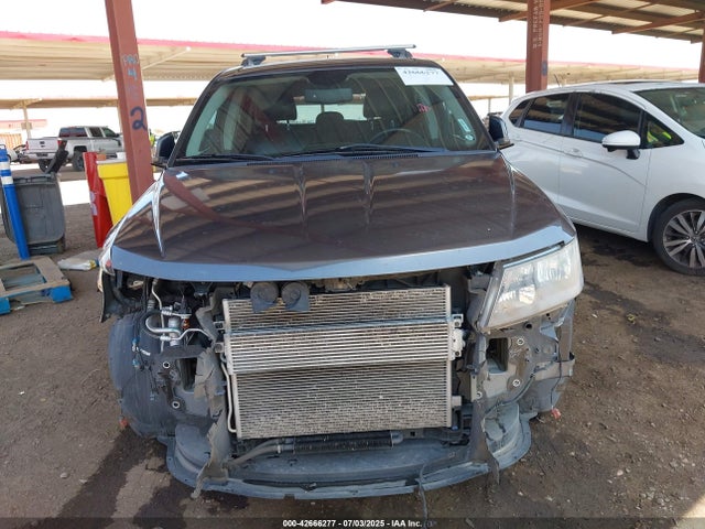 42666277 :رقم المزاد ، 3C4PDDGG8HT564975 vin ، 2017 Dodge Journey Crossroad Plus Awd مزاد بيع
