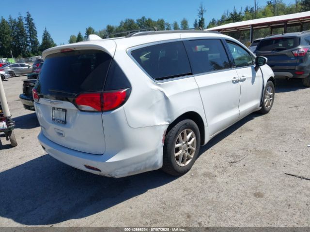 2020 CHRYSLER VOYAGER 2C4RC1DG0LR144475 Photo 3