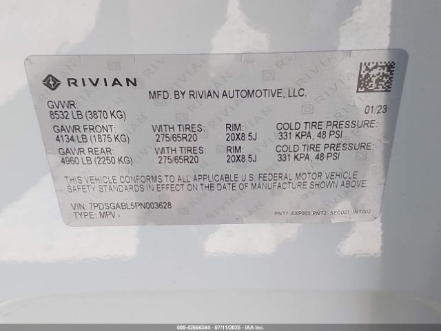 2023 RIVIAN R1S 7PDSGABL5PN003628 Photo 8