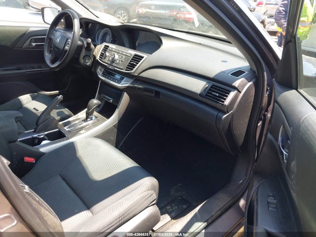 1HGCR2F34EA081717 Honda k24w1