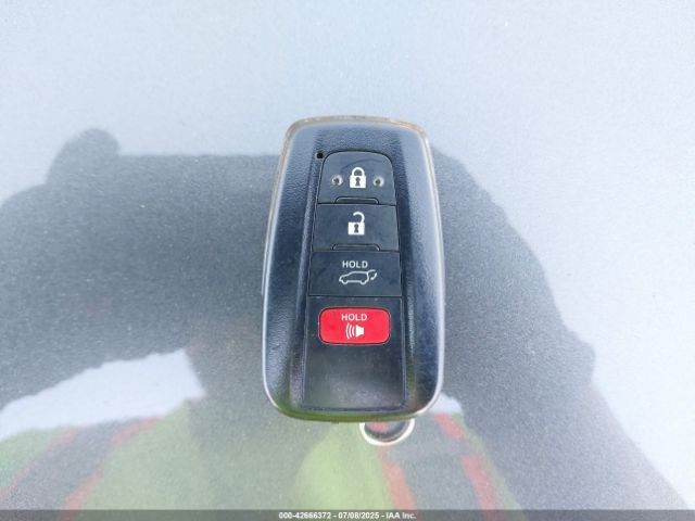 2022 TOYOTA RAV4 HYBRID 4T3T6RFV5NU101105 Photo 10