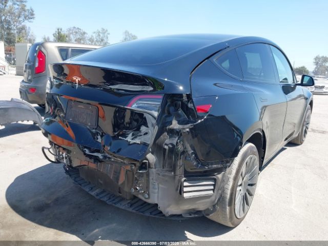 2023 TESLA MODEL Y 7SAYGDEE3PF886906 Photo 3