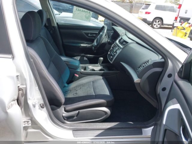 2017 NISSAN ALTIMA 1N4AL3AP1HC255507 Photo 4