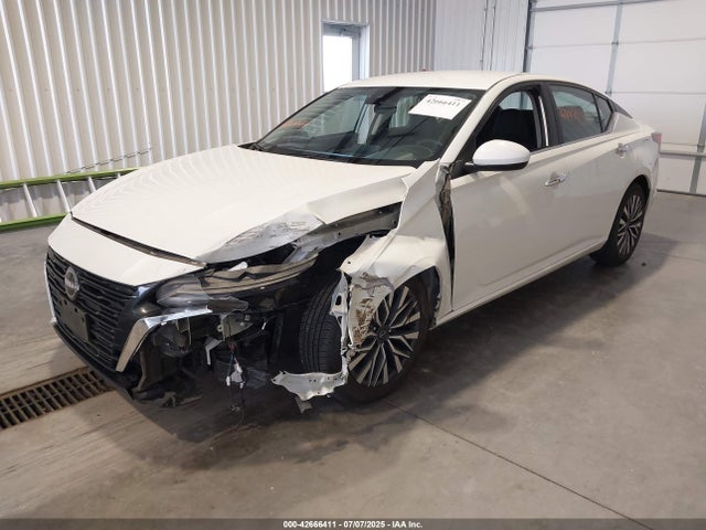 1N4BL4DV0PN383938 Nissan 2023