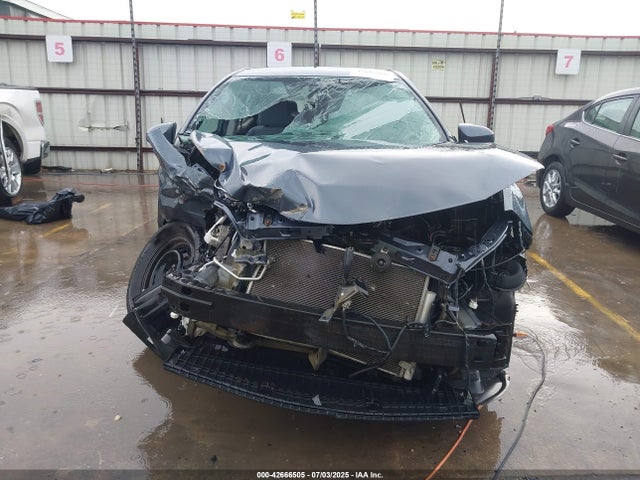 5YFBURHE5HP593860 Toyota 2zr-fe