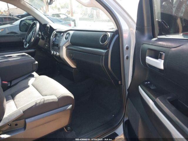 2021 TOYOTA TUNDRA 5TFRY5F15MX300045 Photo 4