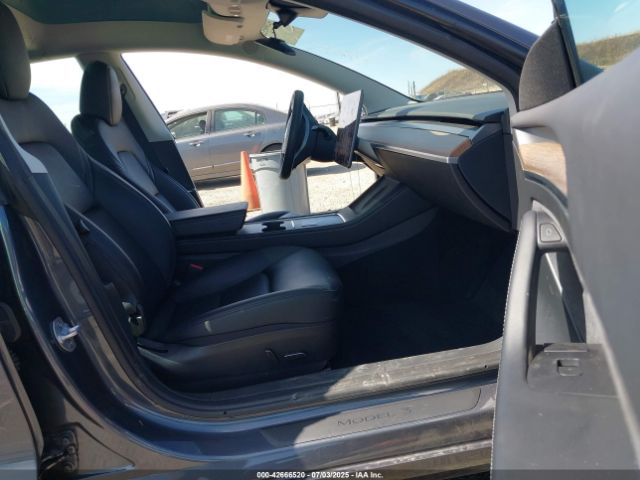 2023 TESLA MODEL 3 5YJ3E1EAXPF652089 Photo 4
