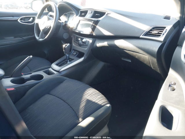 3N1AB7AP0KY298189 Nissan 2019