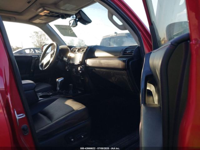 2021 TOYOTA 4RUNNER JTERU5JR8M5879628 Photo 4
