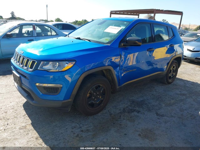 3C4NJCAB8JT182670 Jeep 2018