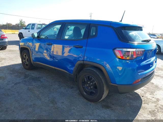 3C4NJCAB8JT182670 Jeep 2018