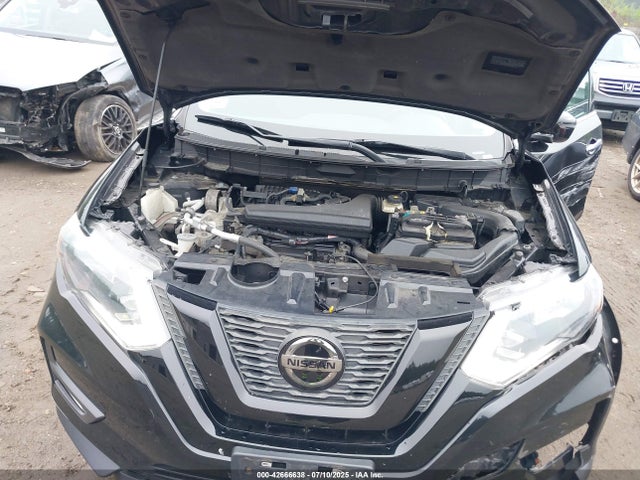 Nissan Rogue 2018 5N1AT2MV3JC752946 Image 10