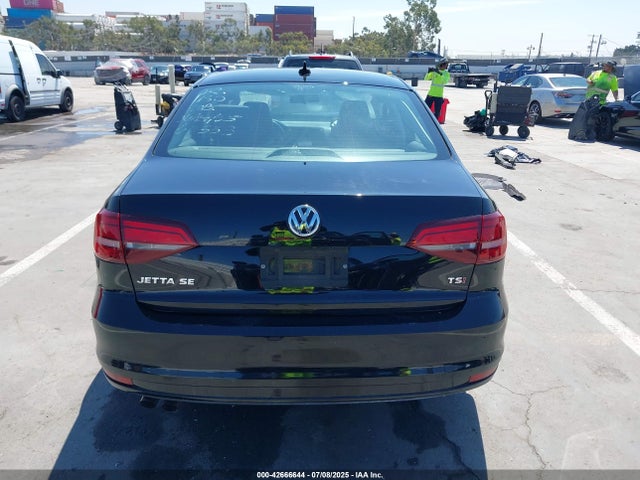 Volkswagen 1.4 tsi 2017 3VWDB7AJ9HM404545 Image 16