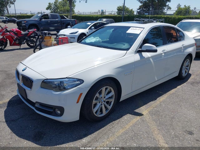 BMW 528I 2016 WBA5A5C51GG349996 Image 2