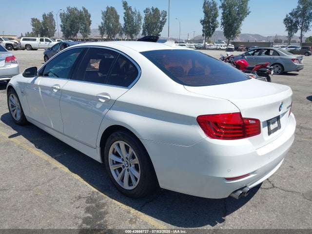 BMW 528I 2016 WBA5A5C51GG349996 Image 3