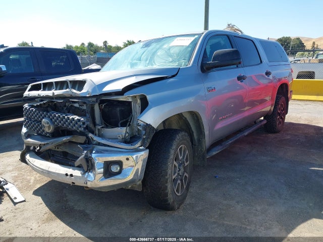 5TFDY5F11JX740057 Toyota 3ur-fe