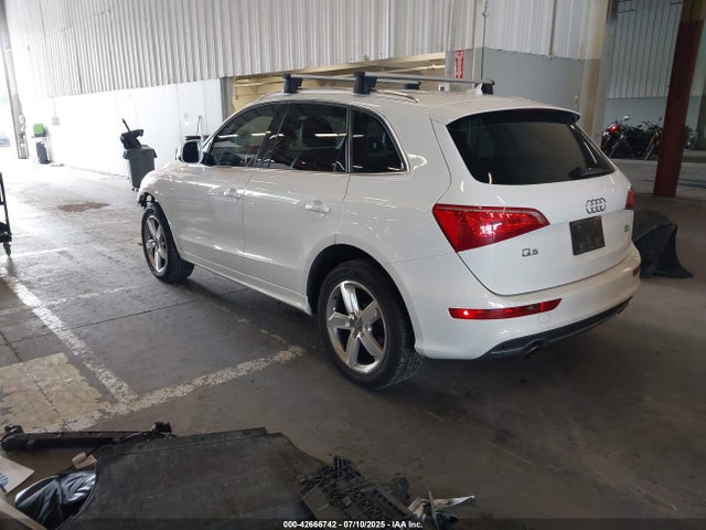 2012 AUDI Q5 WA1DKAFP2CA132093 Photo 2