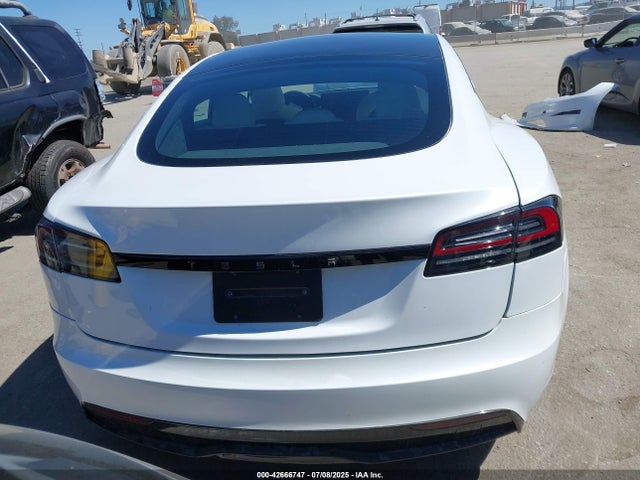 5YJSA1E59RF539344 Tesla 2024