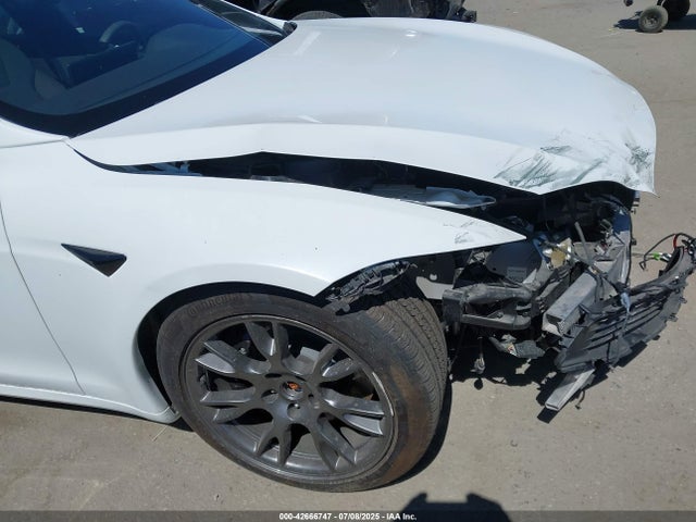 5YJSA1E59RF539344 Tesla 2024