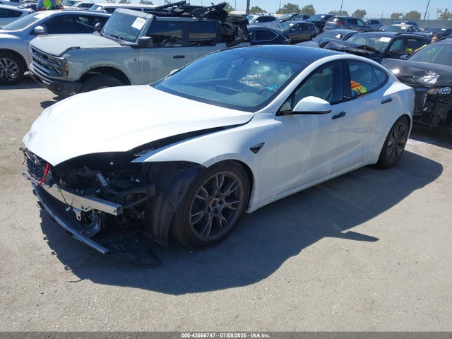 5YJSA1E59RF539344 Tesla 2024