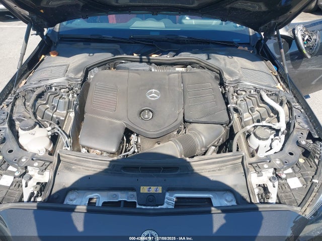 W1KAF4GB6PR131706 Mercedes-Benz m254