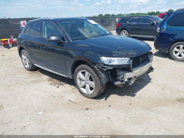 2018 AUDI Q5 WA1ANAFY4J2021054 Photo 0
