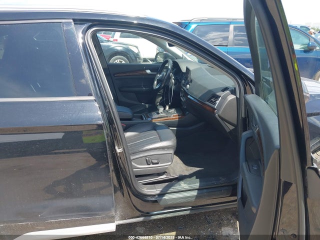 2018 AUDI Q5 WA1ANAFY4J2021054 Photo 4