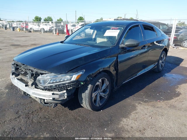 Honda k20c4 2018 1HGCV2F51JA028528 Image 2