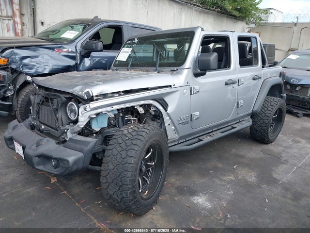 1C4HJXDG8MW519073 Jeep 2021