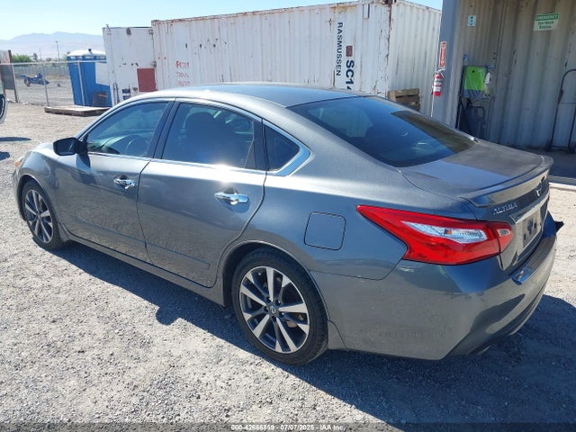 1N4AL3AP0GC242326 Nissan 2016