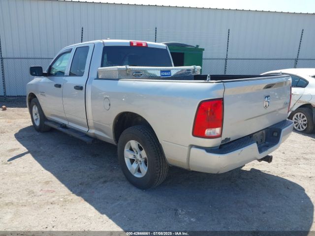2017 RAM 1500 1C6RR7FG2HS673969 Photo 2