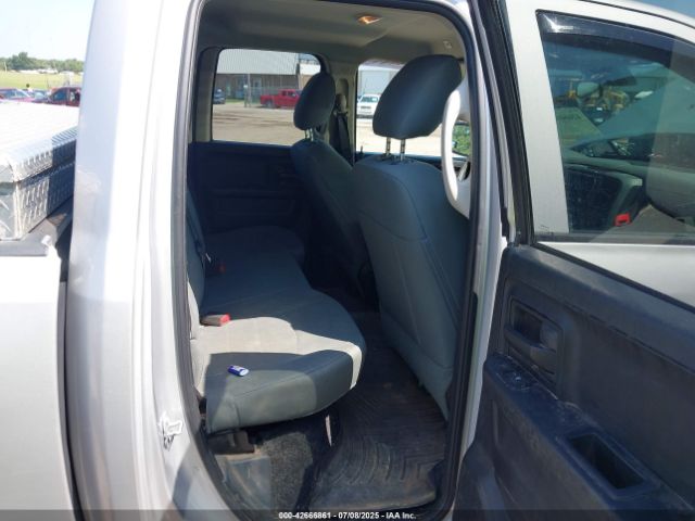 2017 RAM 1500 1C6RR7FG2HS673969 Photo 7