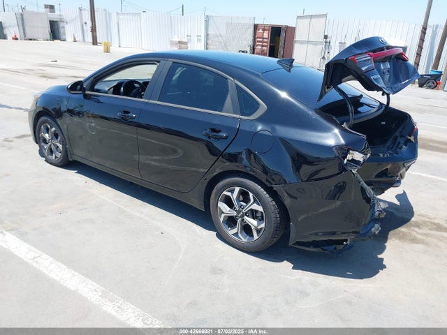 3KPF24ADXME342033 KIA mpi nu