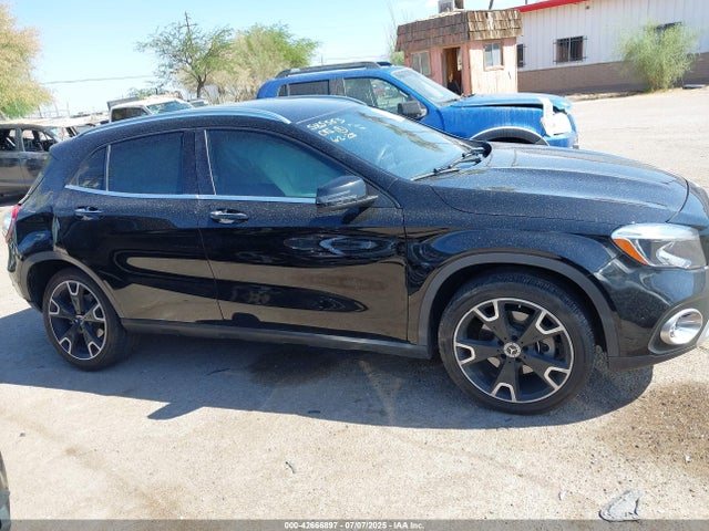 Mercedes-Benz m270 2019 WDCTG4EB4KU013611 Image 13